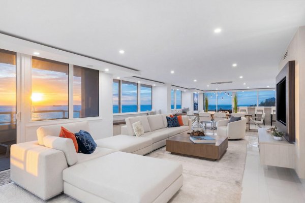 545 S Fort Lauderdale Bch #701-702 Fort Lauderdale, FL 33316