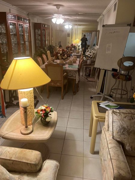 1115 Green Pine Blvd #H1 West Palm Beach, FL 33409