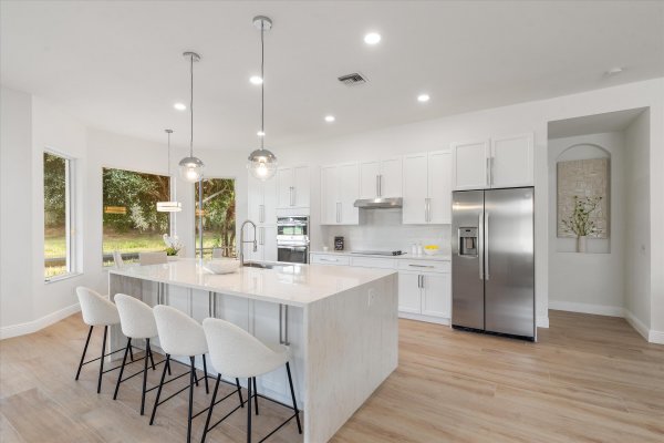 7585 Las Cruces Boynton Beach, FL 33437