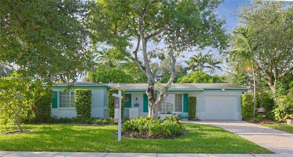 10610 SW 103rd St Miami, FL 33176