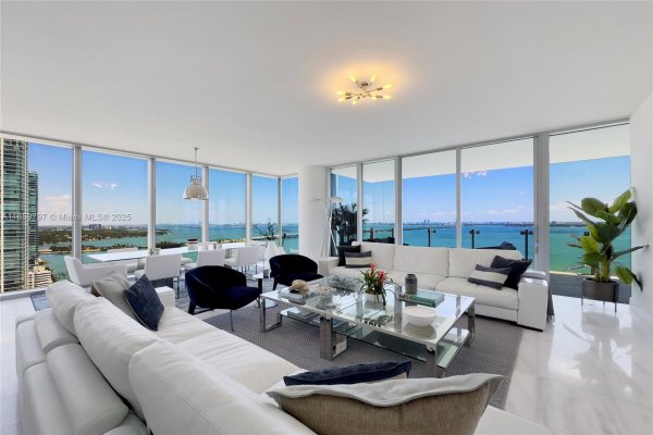 700 NE 26th Ter #2601 Miami, FL 33137