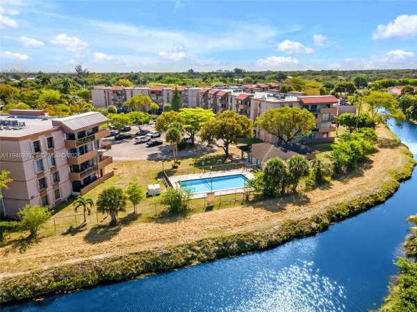 5900 SW 127th Ave #3101 Miami, FL 33183