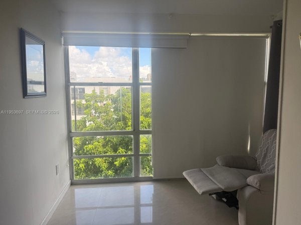 200 177th Dr #507 Sunny Isles Beach, FL 33160