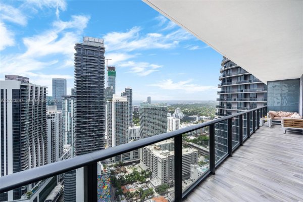 801 S Miami Ave #4302 Miami, FL 33130