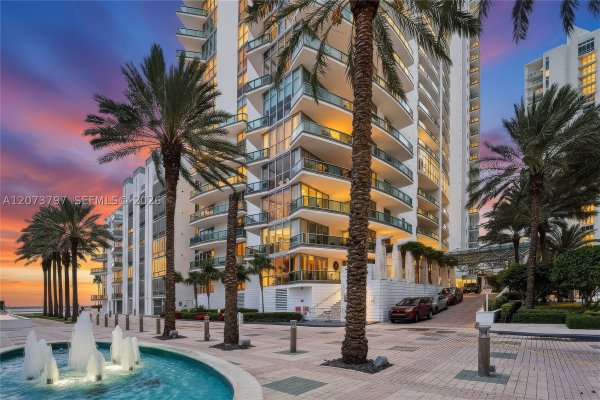 1331 Brickell Bay Dr #611 Miami, FL 33131