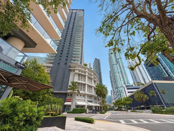 1250 S Miami Ave #2010 Miami, FL 33130