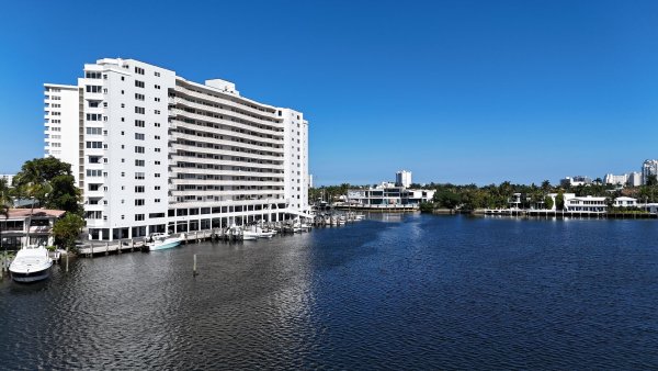 333 Sunset #708 Fort Lauderdale, FL 33301