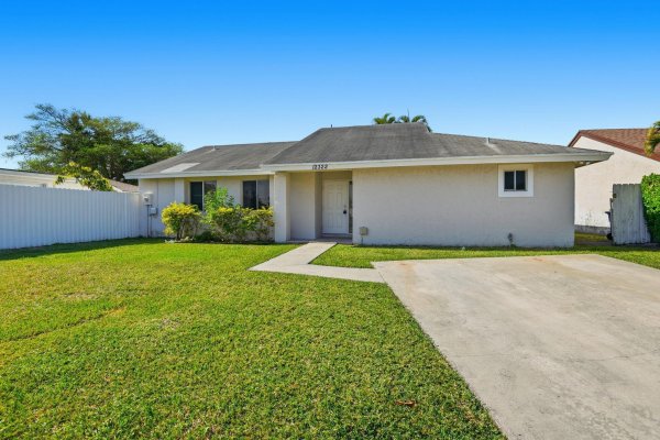 12322 SW 209th Miami, FL 33177