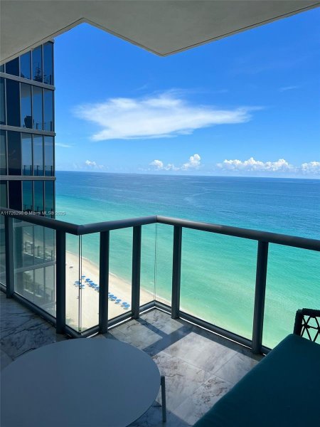 17121 Collins Ave #2008 Sunny Isles Beach, FL 33160
