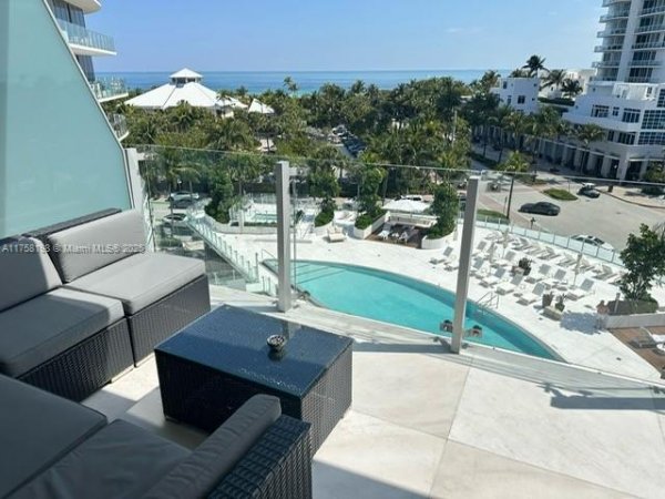 1 Collins Ave #602 Miami Beach, FL 33139