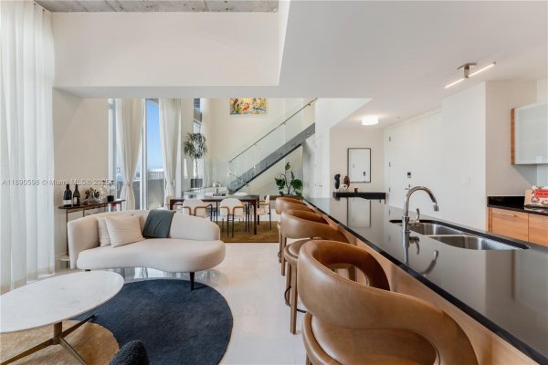 3301 NE 1st Ave #PH-7 Miami, FL 33137 3301 NE 1st Ave #PH-7 Miami, FL 33137