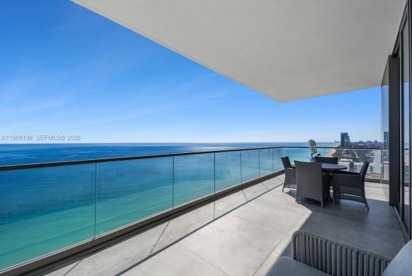 2000 S Ocean Dr #25B Hallandale Beach, FL 33009