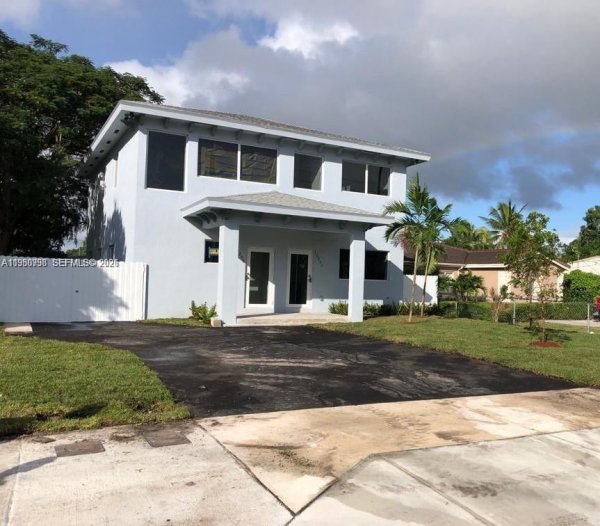 10231 SW 176th St Miami, FL 33157