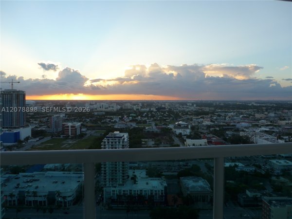 1800 N Bayshore Dr #3710 Miami, FL 33132