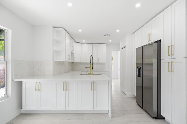 216 NE 23rd Pompano Beach, FL 33062