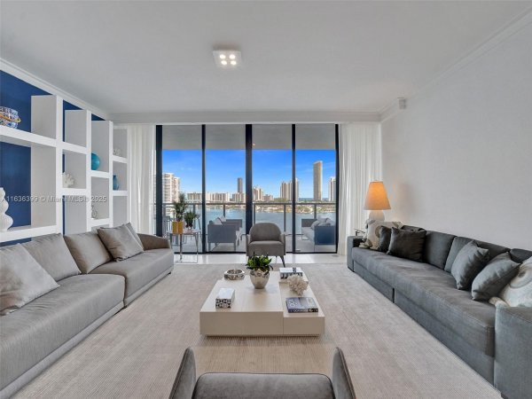 5500 Island Estates Dr #802 Aventura, FL 33160 5500 Island Estates Dr #802 Aventura, FL 33160