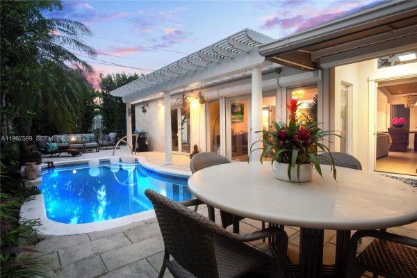 1503 Johnson St Key West, FL 33040