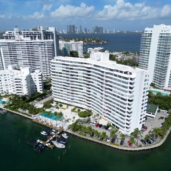 20 Island Ave #1016 Miami Beach, FL 33139