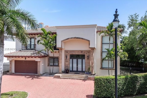 18825 N Bay Rd Sunny Isles Beach, FL 33160