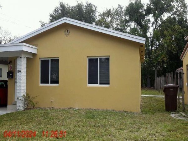 1844 SE 1st Fort Lauderdale, FL 33316