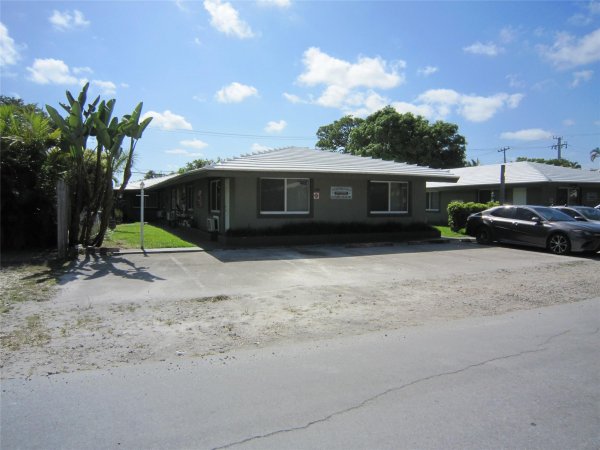 1129 NE 16th Ave #1-5 Fort Lauderdale, FL 33304